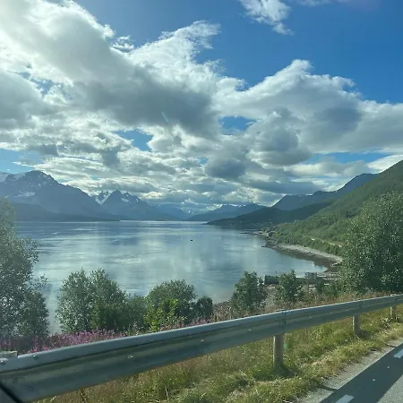 Casa vacanze Sjursnes, Lyngen Alps, Aurora Borealis