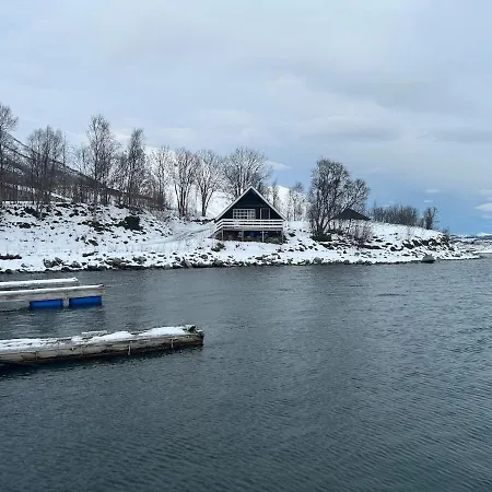 Holiday home Sjursnes, Lyngen Alps, Aurora Borealis Tromso